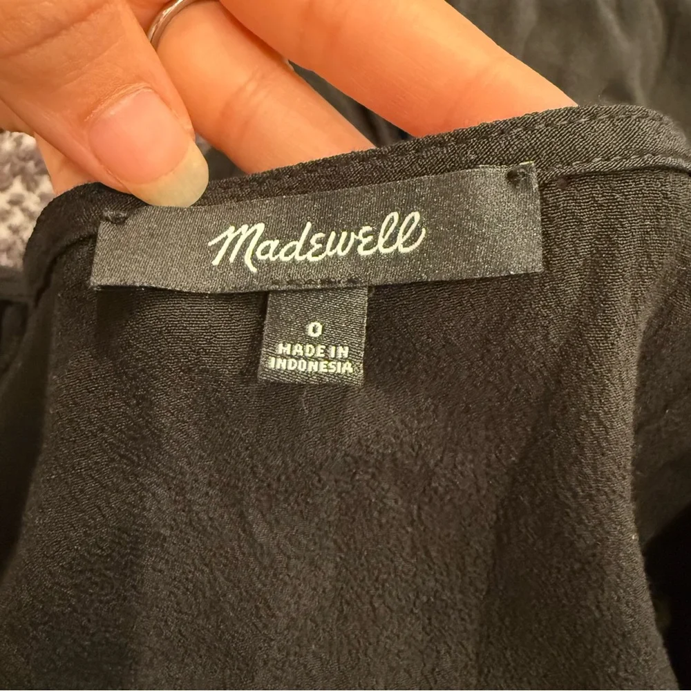 Madewell Black Fitted Button Down Blouse Ruffled Puff Sleeve Black Dressy Size 0